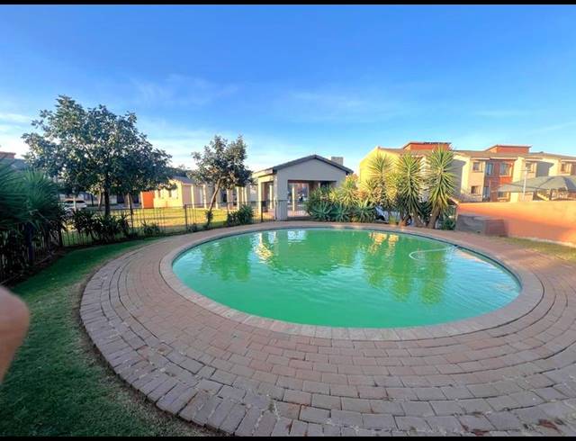 2 BEDROOM APARTMENT FOR SALE IN MONTANA TUINE